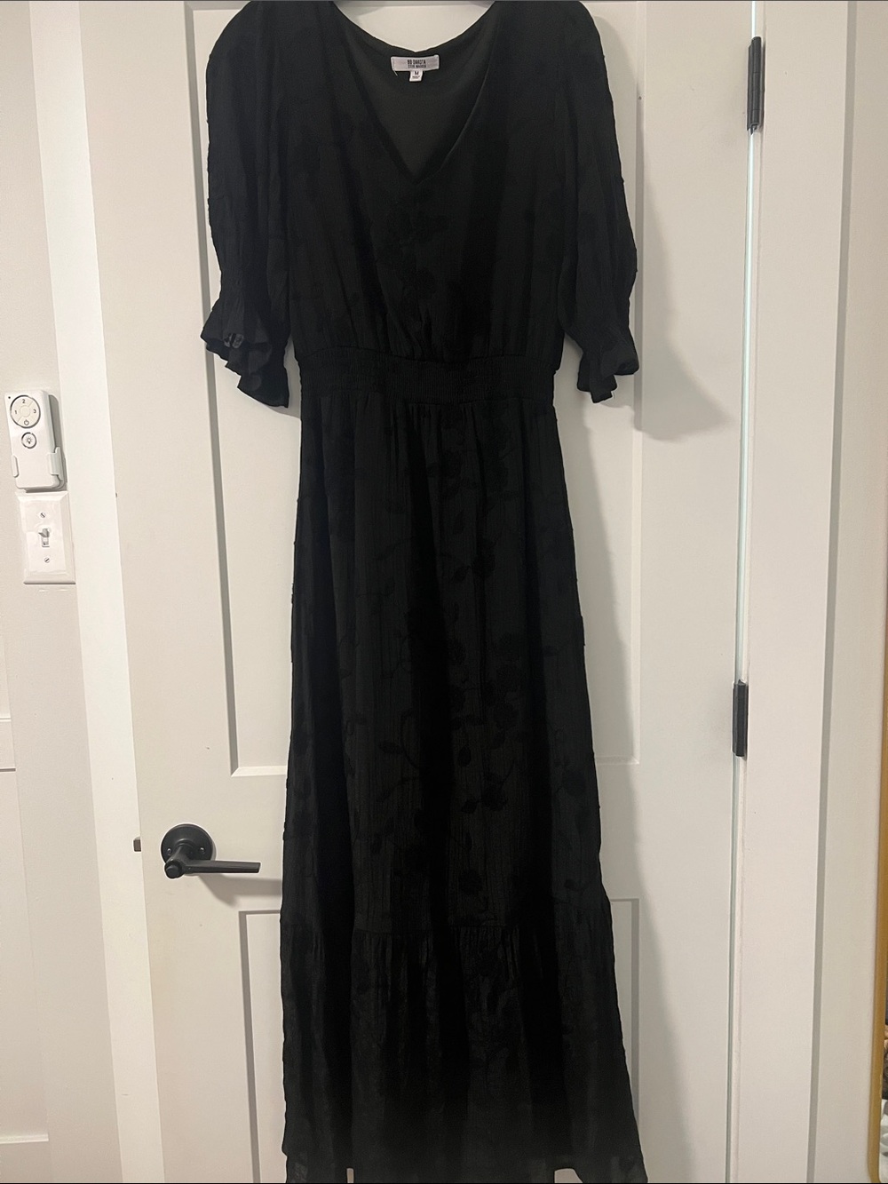 BB Dakota by Steve Madden Black V-Neck Maxi Dress